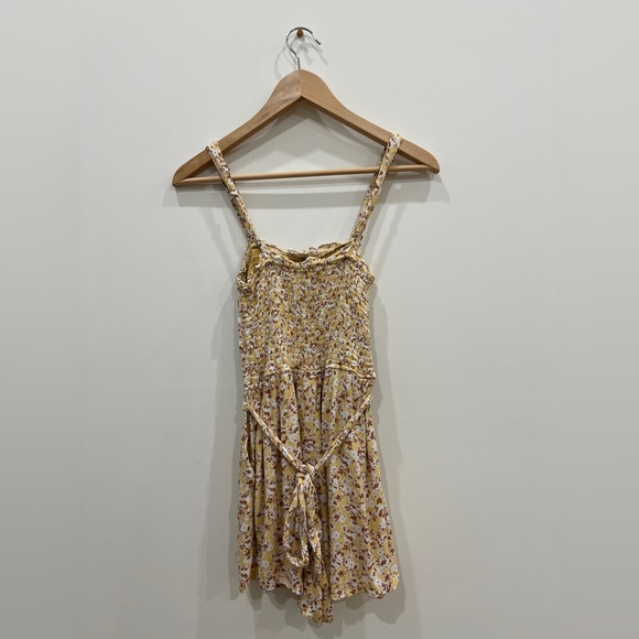 Abercrombie & Fitch Yellow Floral Romper with Tie- Back and Pockets - Size Small - Picture 2 of 5